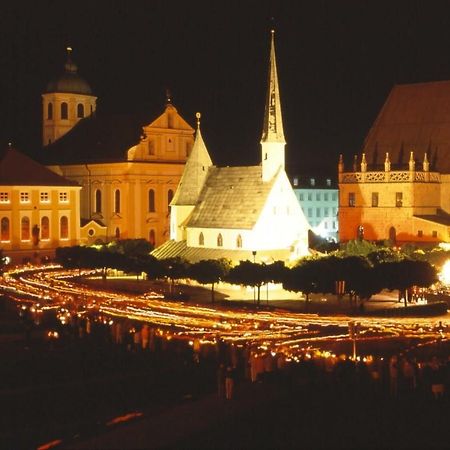 Gasthof Scharnagl Hotel Altotting Bagian luar foto